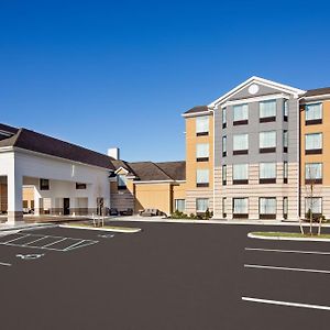 Homewood Suites By Hilton Ronkonkoma